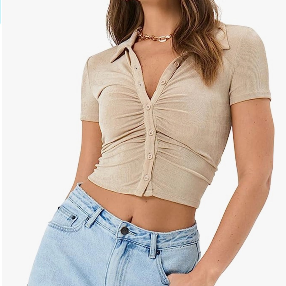 Button down slim fit blouse- Apricot color. Size medium